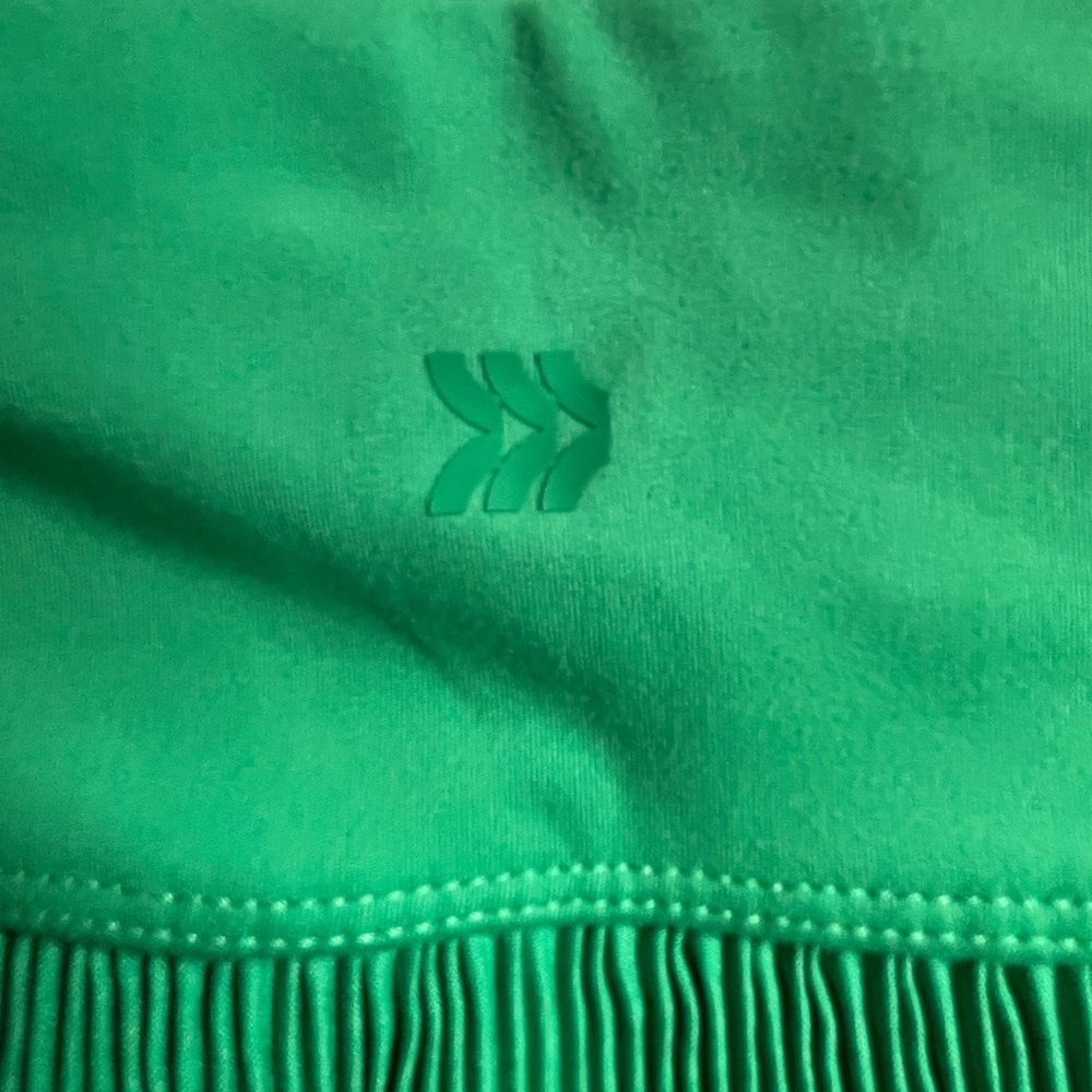 Apple Green Tennis Skirt With Built In Shorts Size Large - Picture 7 of 8